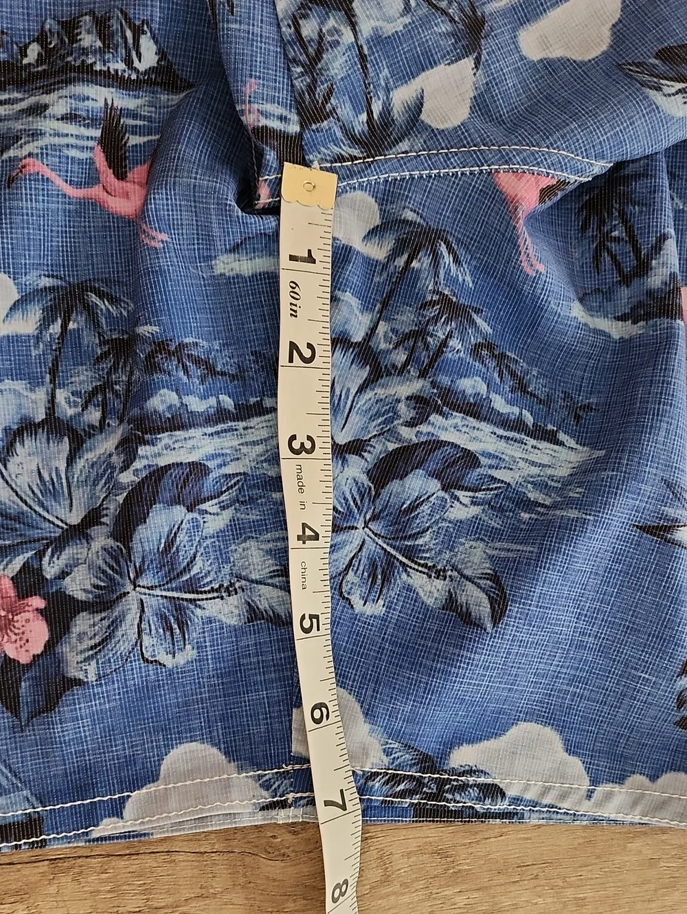 Johnnie-O Copacabana Maverick Hawaiian Print Swim Trunks Men's Large‎